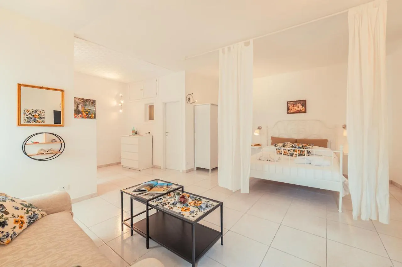 Taormina Apartments 0*,  Ιταλία